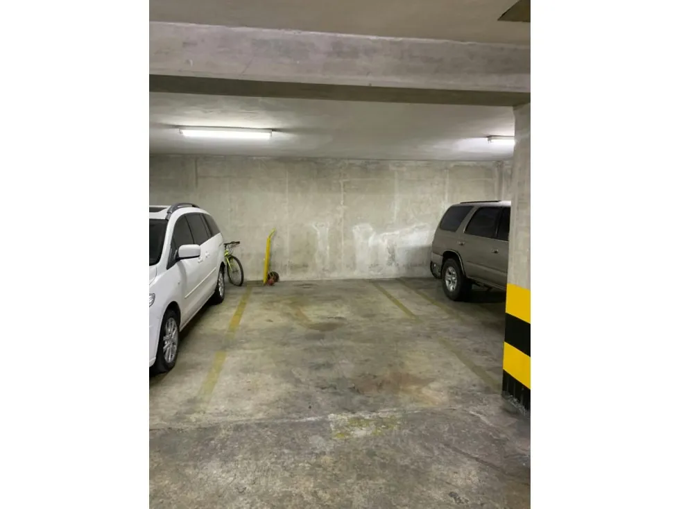 Se alquila Apto PB 270m² 3h+s/2b+s/3p Alta Florida - 16