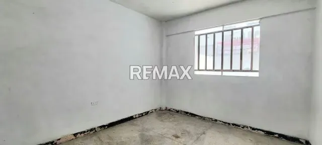 VENTAS DE EDIFICIO COMERCIAL EN LA AVENIDA BOLIVAR. PUERTO CABELLO - 7