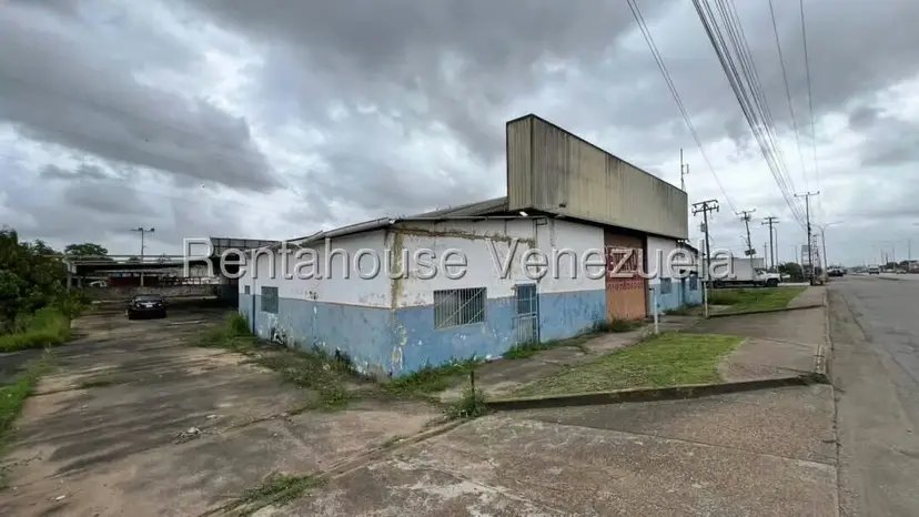 Comercial (Galpon - Deposito) en Venta en Zona Industrial, Monagas