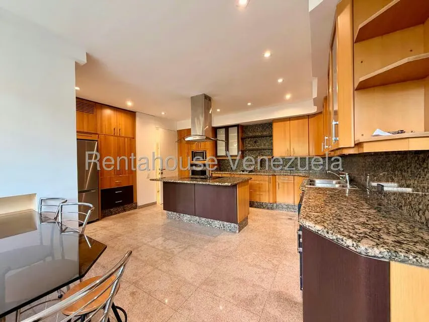 Apartamento (1 Nivel) en Alquiler en Colinas de Valle Arriba, Distrito Metropolitano - 16
