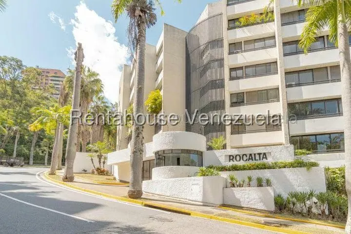 Apartamento (1 Nivel) en Alquiler en Colinas de Valle Arriba, Distrito Metropolitano - 31