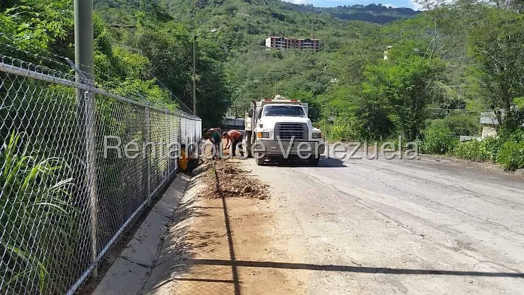 Terreno (Comercial) en Venta en Mampote, Miranda - 18