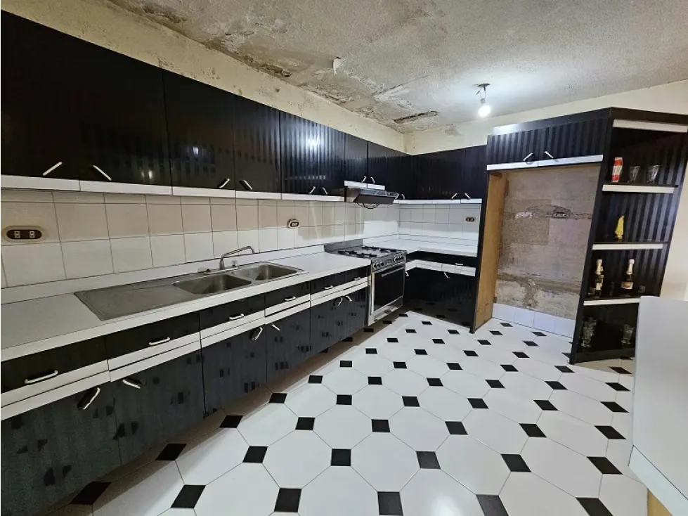 Venta. Casa. Km 14 del Junquito. Caracas 157975RD - 16
