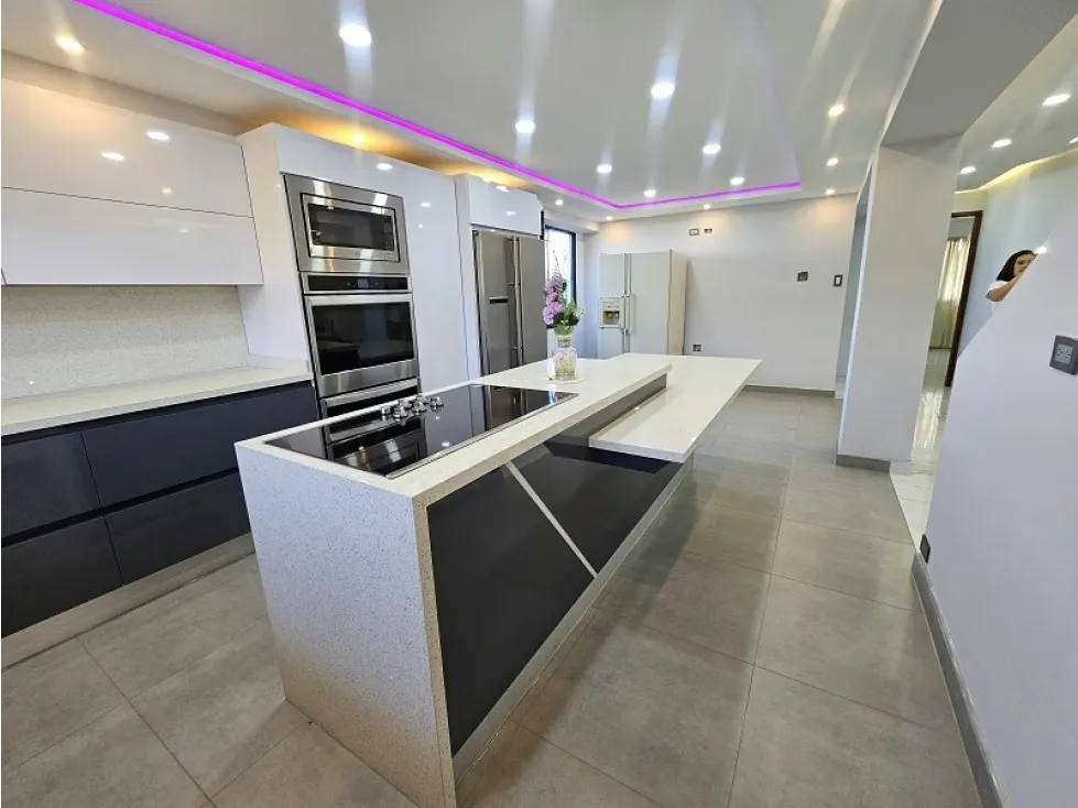 Venta. Casa. Km 14 del Junquito. Caracas 157975RD - 5