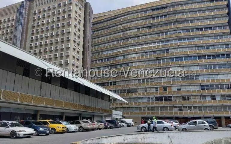 Comercial (Oficina) en Alquiler en Sabana Grande, Distrito Metropolitano