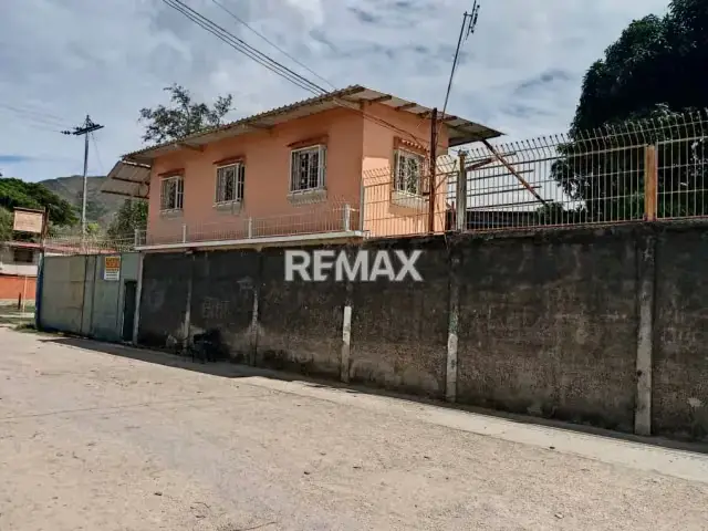 SE VENDE TERRENO EN LA CARRETERA PRINCIPAL VIA VIGIRIMA