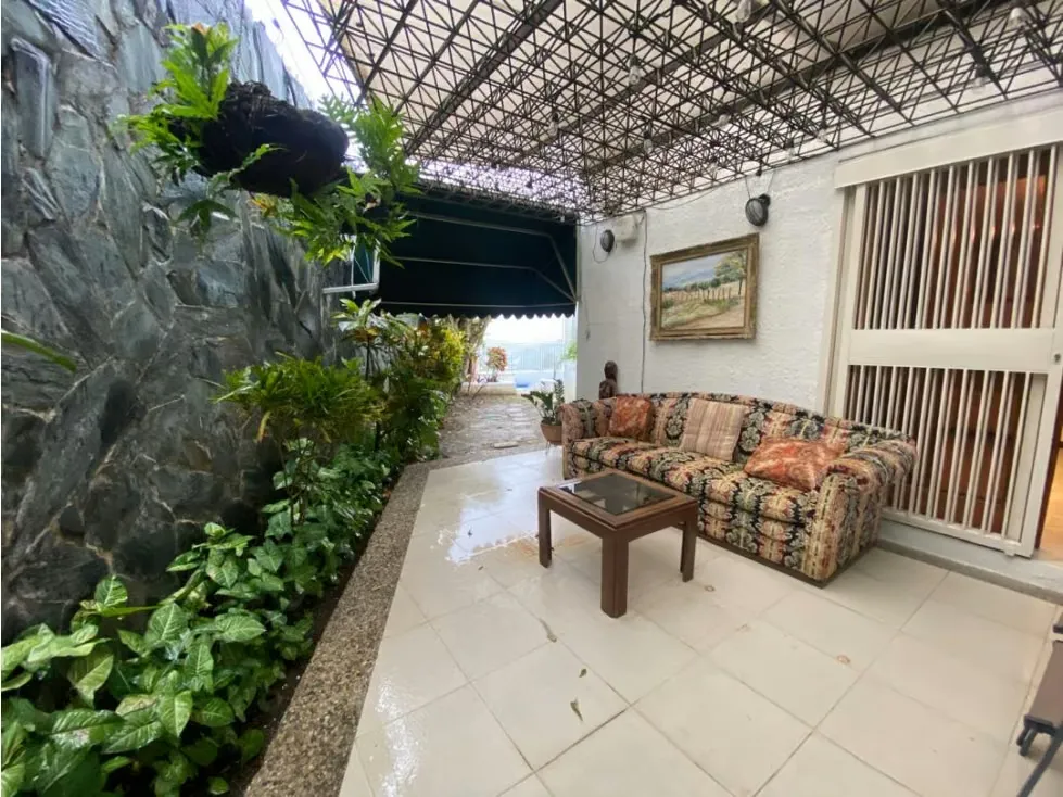 Se vende casa 608m² 7h+s/8b+s/6e Colinas de tamanaco - 4