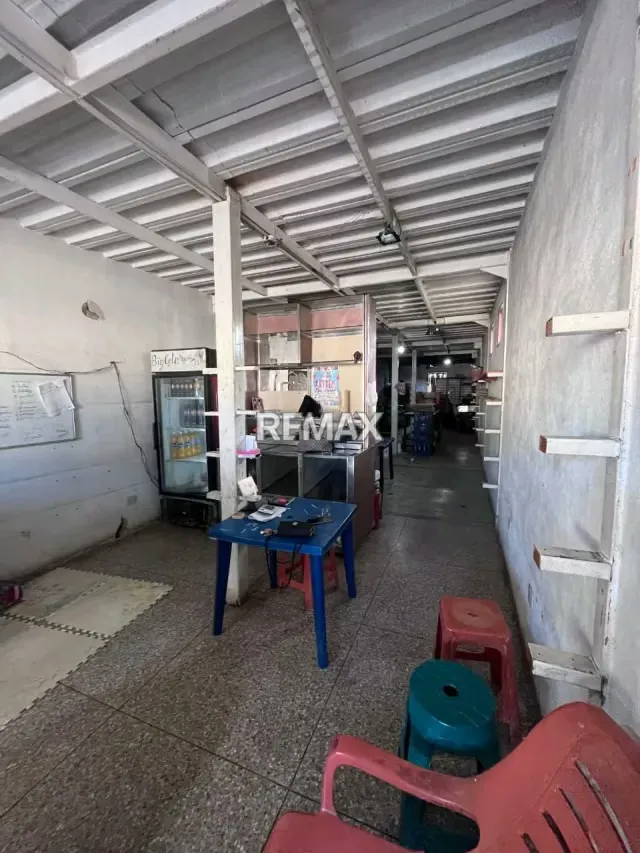 En venta casa comercial en Santa Rosalia - 13