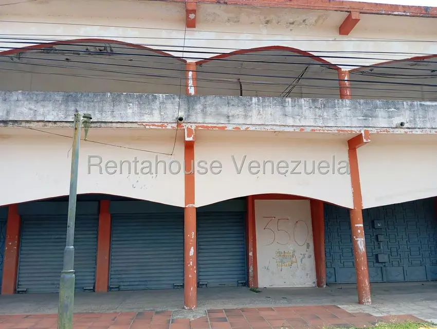 Local Comercial en Alquiler en Avenida Principal, Zulia - 2