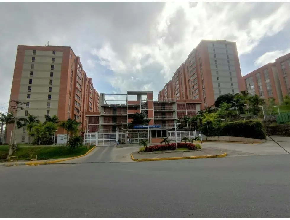 Apartamento en Venta Conj. Residencial El Encantado 2H/2B/1PE