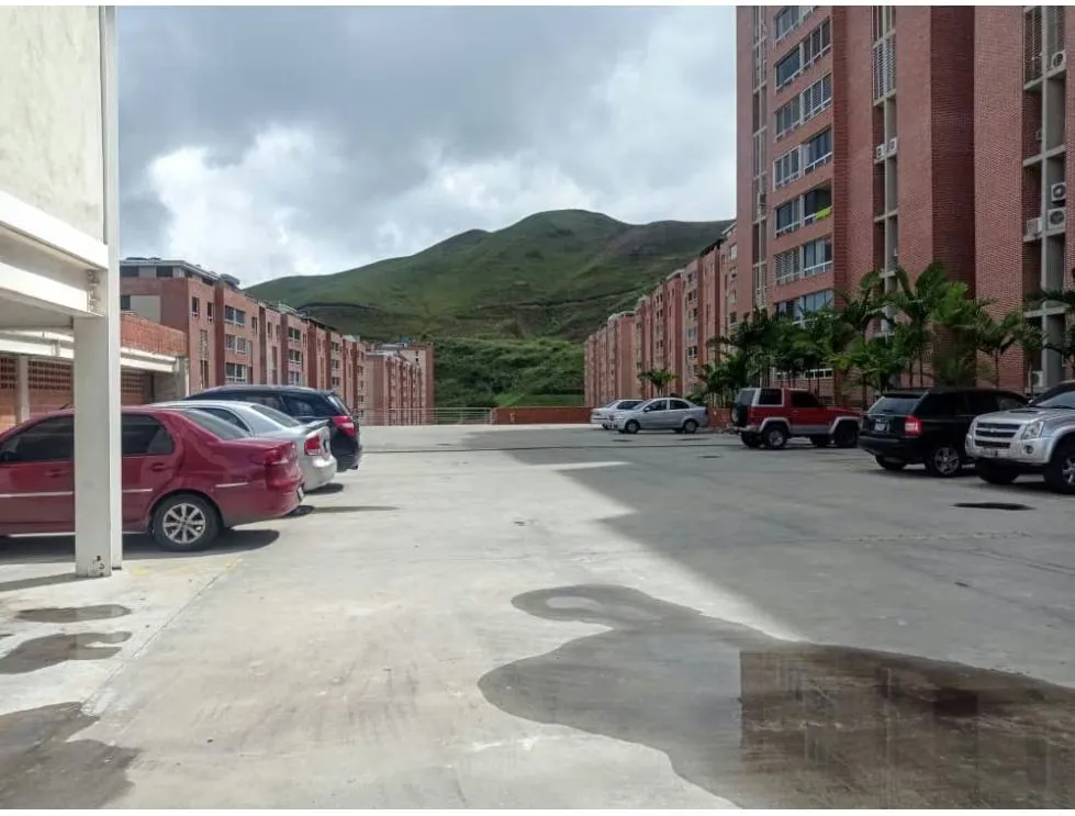 Apartamento en Venta Conj. Residencial El Encantado 2H/2B/1PE - 22