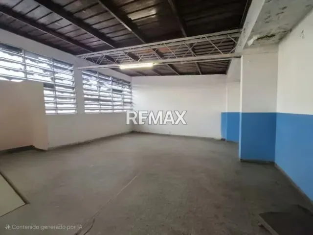 CASA + TERRENO PARA REMODELAR CALLE 10 - 3