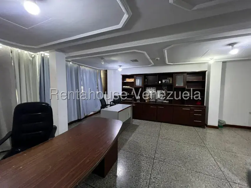Oficina en Alquiler en Centro, Lara - 14