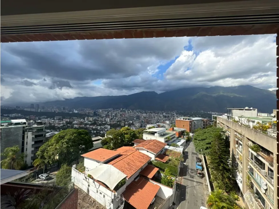 Alquiler apto 220m2 3H+S/2B/2P COLINAS DE BELLO MONTE