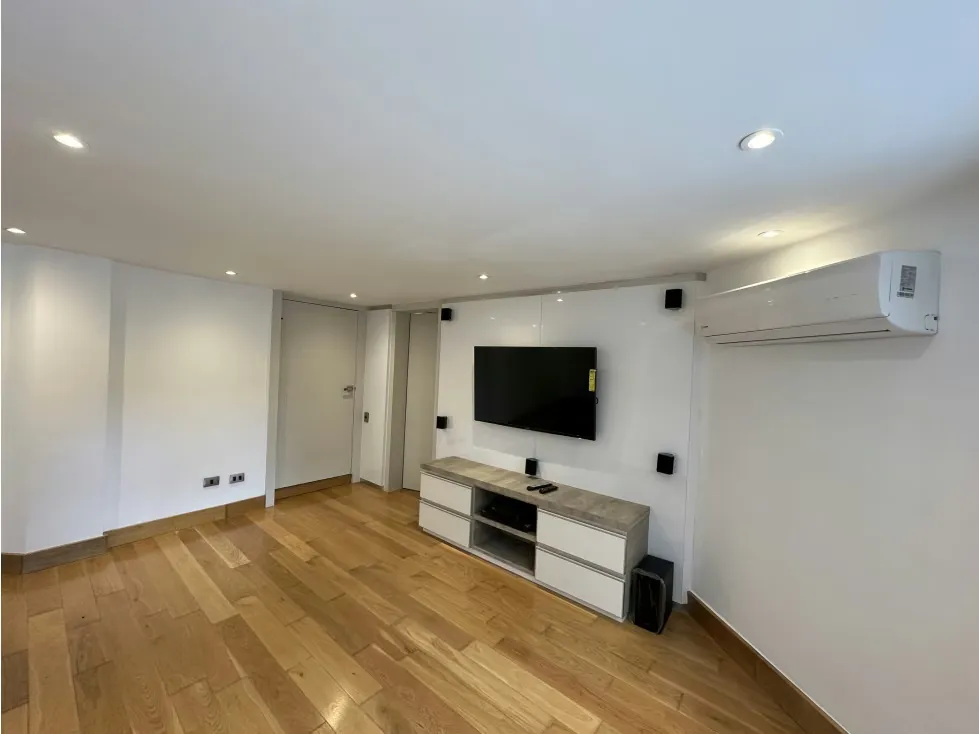 En venta casa de 2120m2 4h+2s/4.5b+s/10p La Lagunita - 27