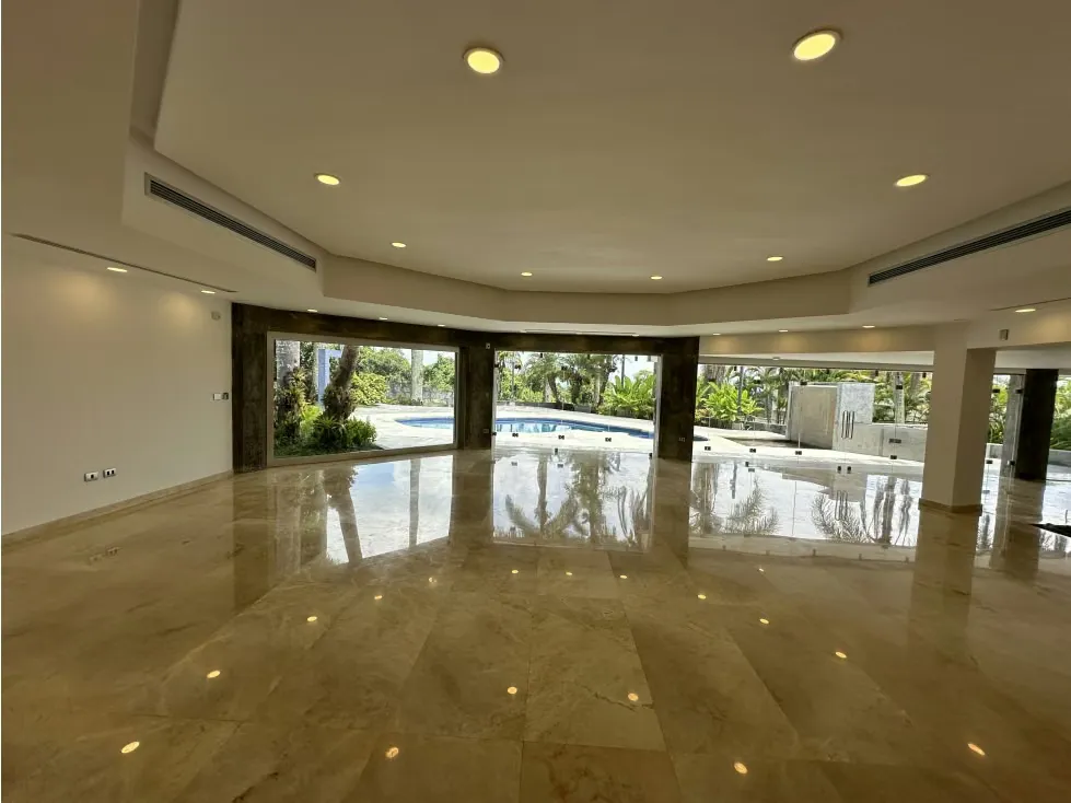 En venta casa de 2120m2 4h+2s/4.5b+s/10p La Lagunita - 10