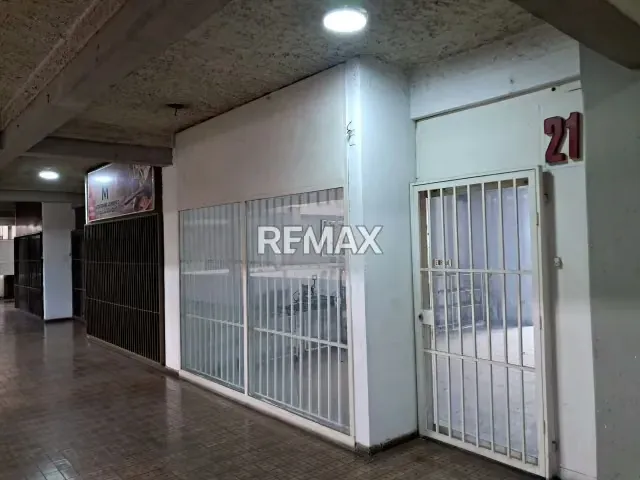 Local en Venta CC El Limon - 5