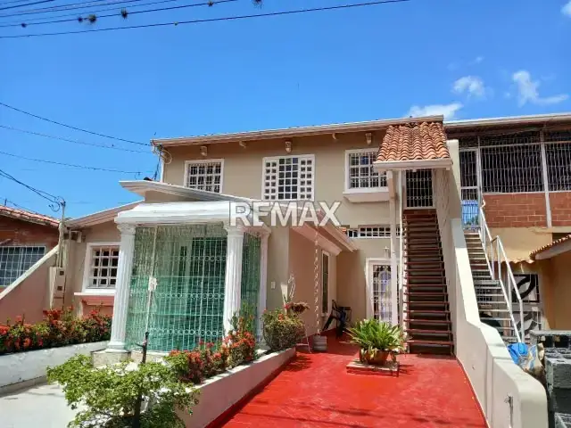 APARTAMENTO ALQUILER CABUDARE