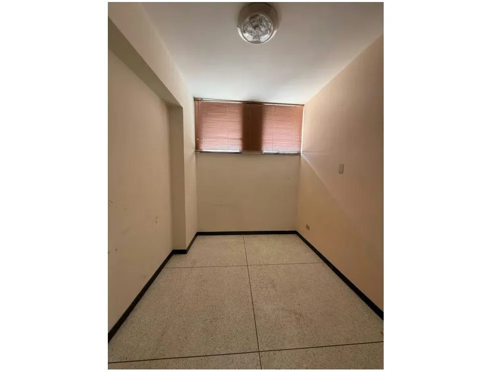 Se vende apartamento 218m2 La Trinidad 5876 - 13