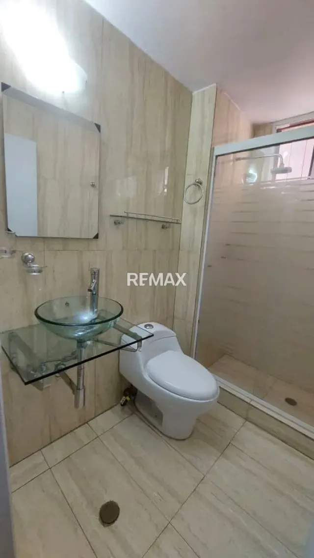 Apartamento en Venta Urb. Base Aragua - 15