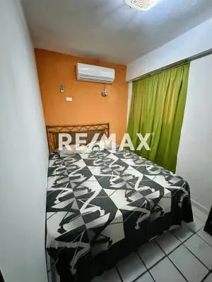 EN VENTA AMPLIO TOWNHOUSE DE 144M2 EN BUCANEROS CON SALIDA A LA PLAYA - 2
