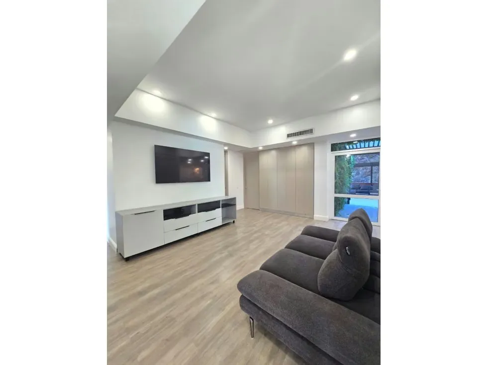 PLANTA BAJA EN ALQUILER 490 M2 - URB MIRADOR DE LOS CAMPITOS - 9