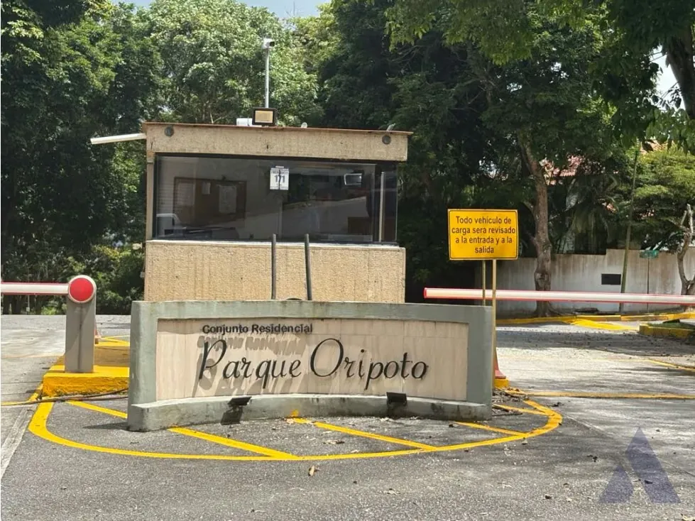 Vendo terreno 755m2 Oripoto 4228