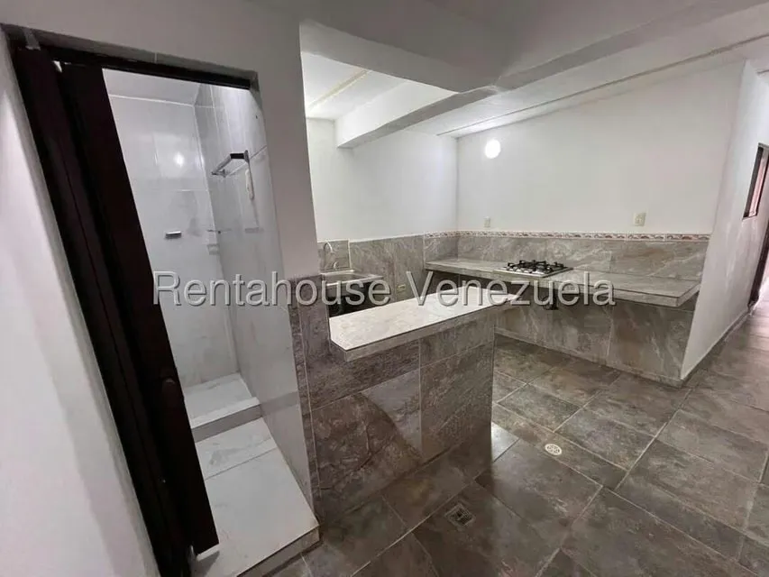 Casa (1 Nivel) en Alquiler en Caña de Azucar, Aragua - 14