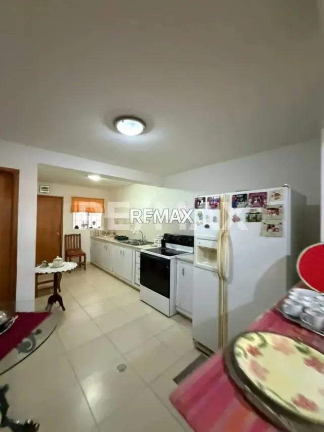 Casa en venta en calle cerrada Urbanización Monte bello - 5