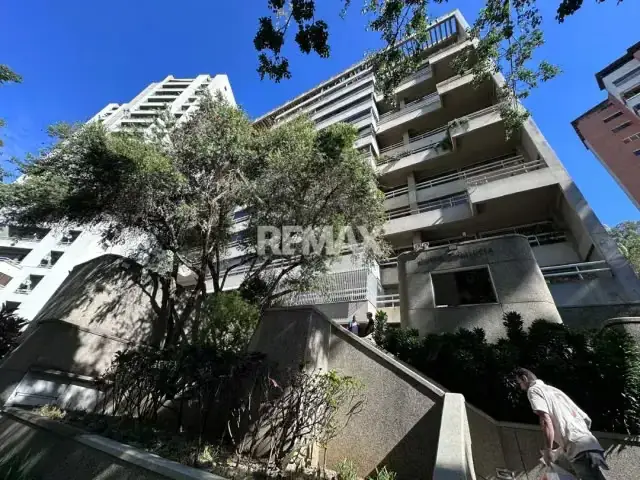 VENTA APARTAMENTO PB LOS NARANJOS