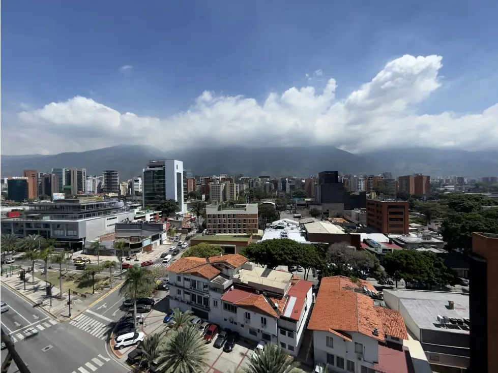 Vendo oficina 138m2 Torre Onyx, Las Mercedes 5756 - 2