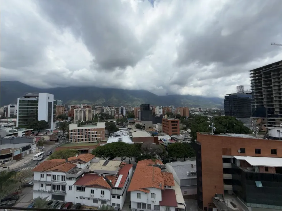 Vendo oficina 138m2 Torre Onyx, Las Mercedes 5756 - 9