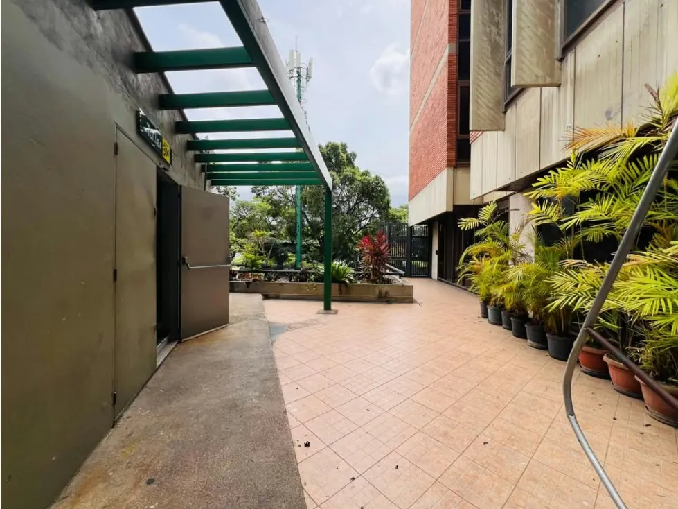 Se alquila Local 245m² Chuao - 23