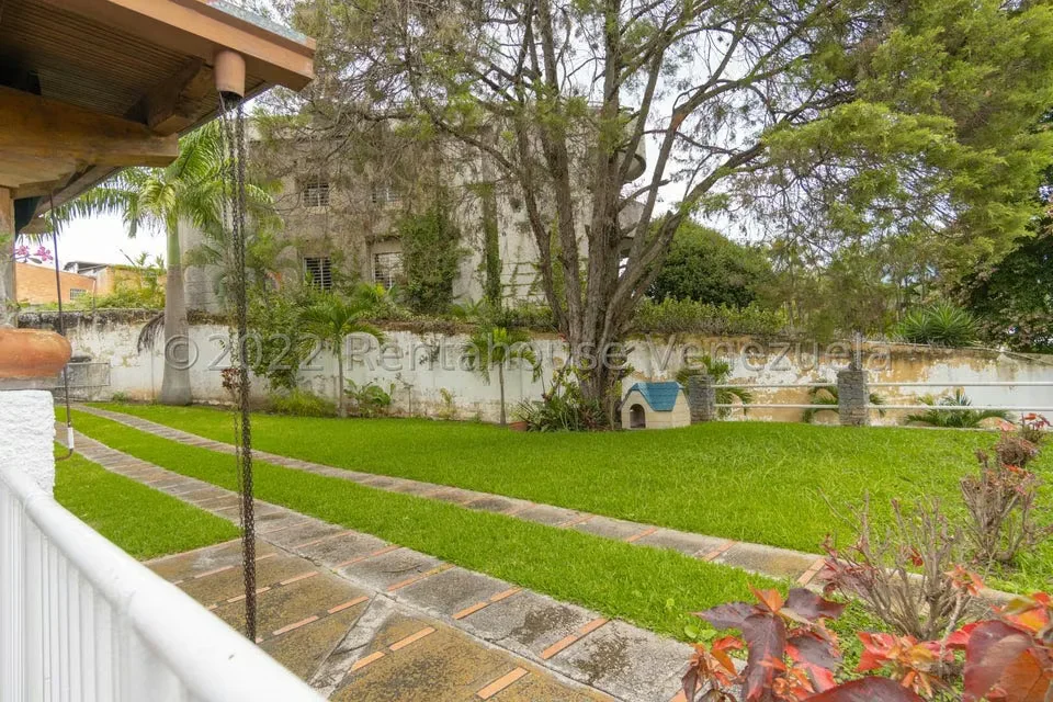 Casa (Multipes Niveles) en Venta en Cumbres de Curumo, Distrito Metropolitano - 19