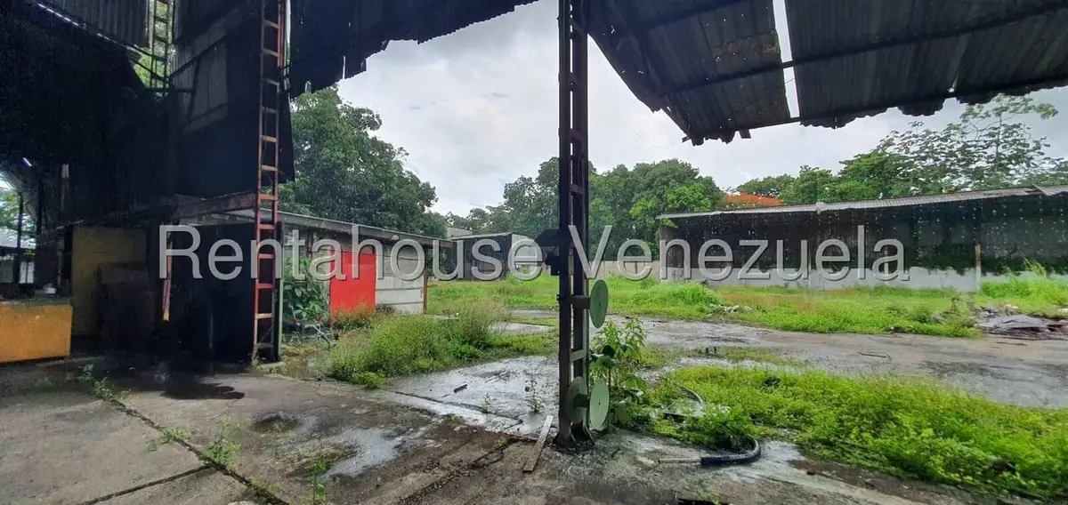 Industrial en Venta en Sector El Socorro, Miranda - 9