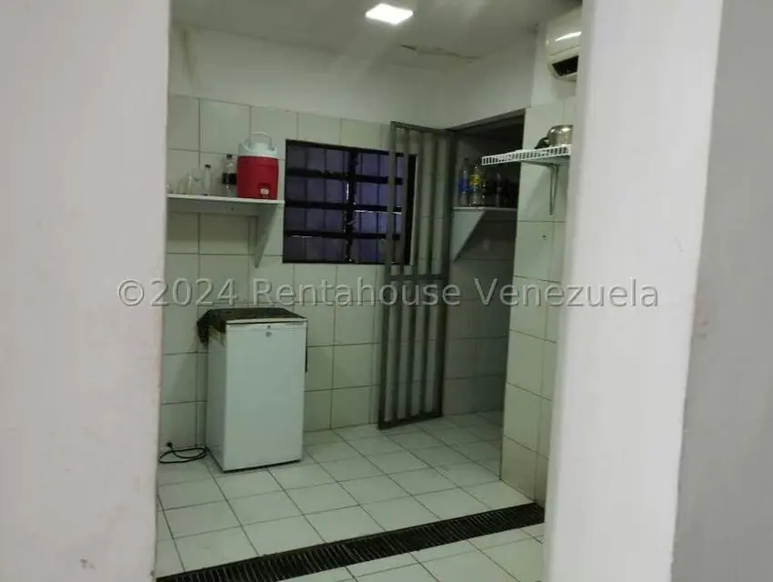 Local Comercial en Venta en Catia, Distrito Metropolitano - 16
