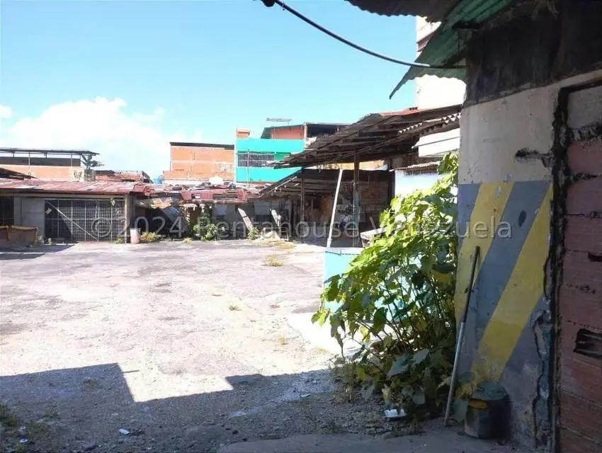 Local Comercial en Venta en Catia, Distrito Metropolitano - 26