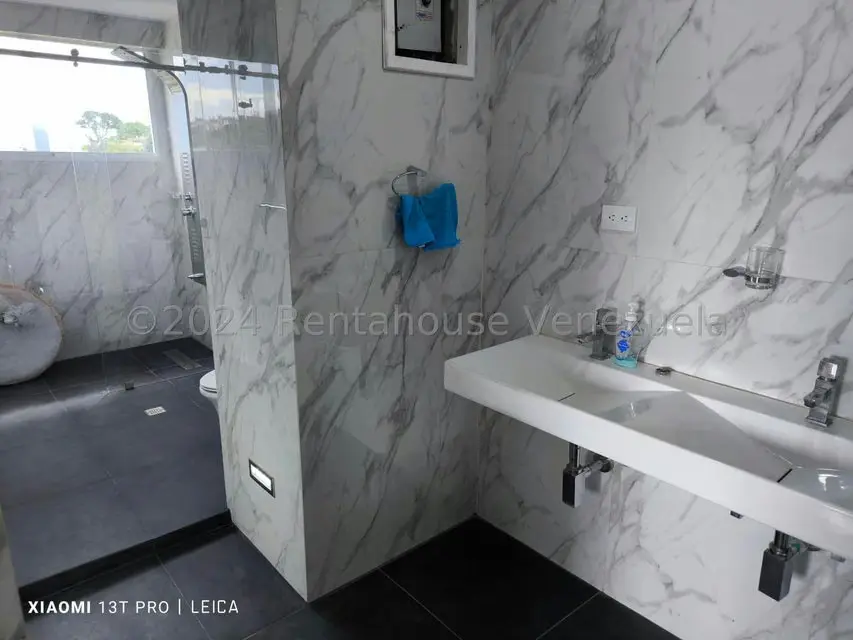Apartamento (1 Nivel) en Venta en Colinas de Bello Monte, Distrito Metropolitano - 9
