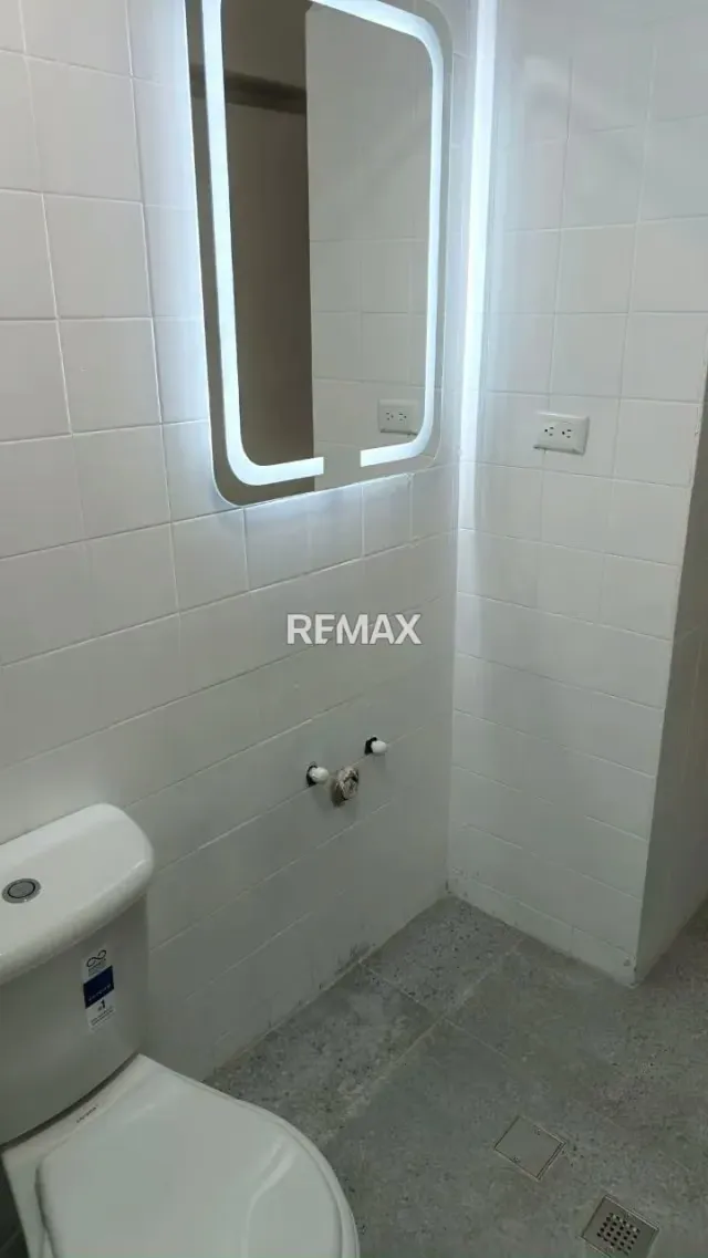 VENTA DE APARTAMENTO CHACAO - 12