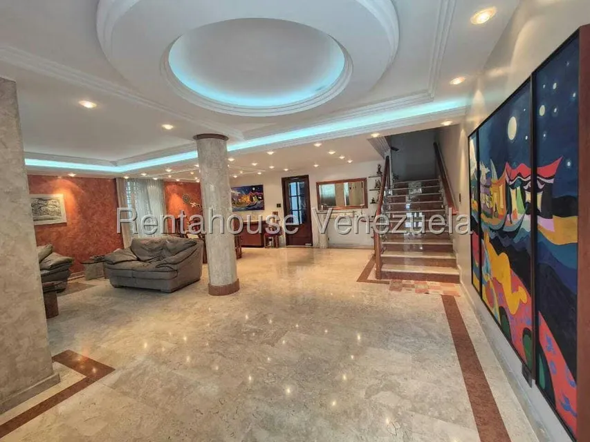 Casa (Multipes Niveles) en Venta en San Bernardino, Distrito Metropolitano - 11