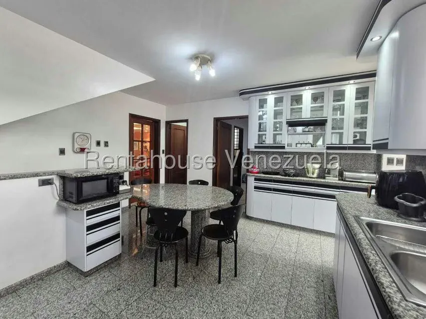Casa (Multipes Niveles) en Venta en San Bernardino, Distrito Metropolitano - 20