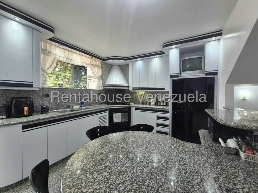 Casa (Multipes Niveles) en Venta en San Bernardino, Distrito Metropolitano - 21