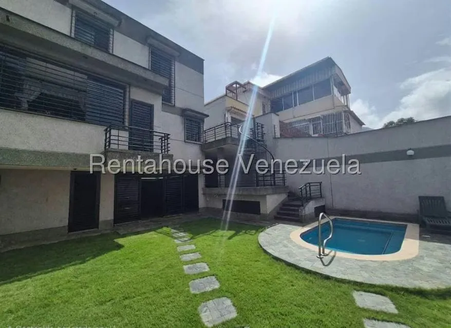 Casa (Multipes Niveles) en Venta en San Bernardino, Distrito Metropolitano - 4