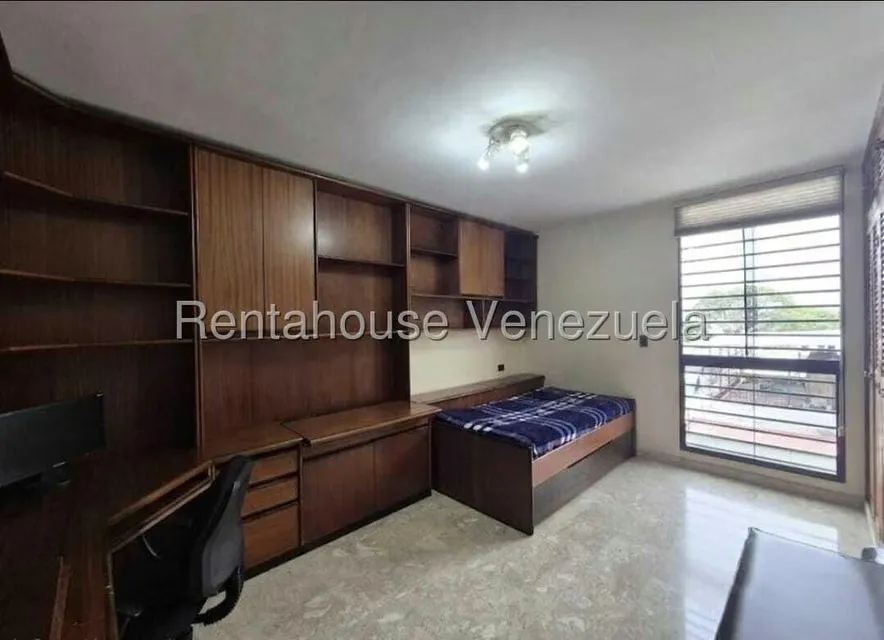 Casa (Multipes Niveles) en Venta en San Bernardino, Distrito Metropolitano - 38