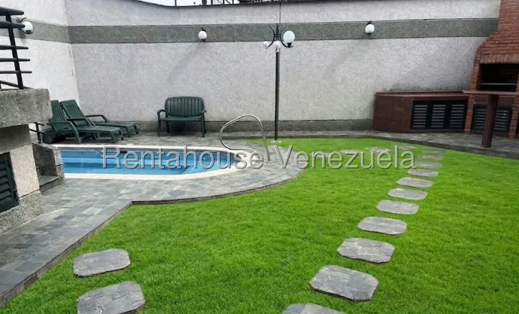 Casa (Multipes Niveles) en Venta en San Bernardino, Distrito Metropolitano - 5