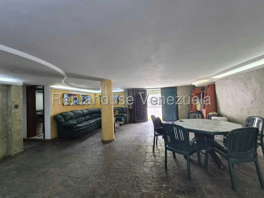 Casa (Multipes Niveles) en Venta en San Bernardino, Distrito Metropolitano - 45