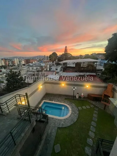 Casa (Multipes Niveles) en Venta en San Bernardino, Distrito Metropolitano - 57