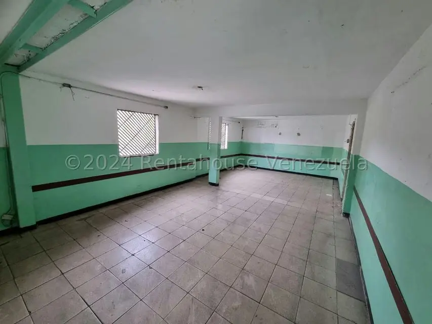 Terreno (Comercial) en Venta en Parroquia Catedral, Lara - 26