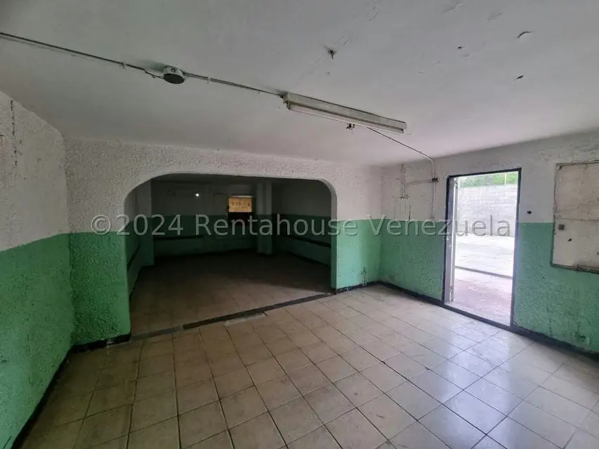 Terreno (Comercial) en Venta en Parroquia Catedral, Lara - 27