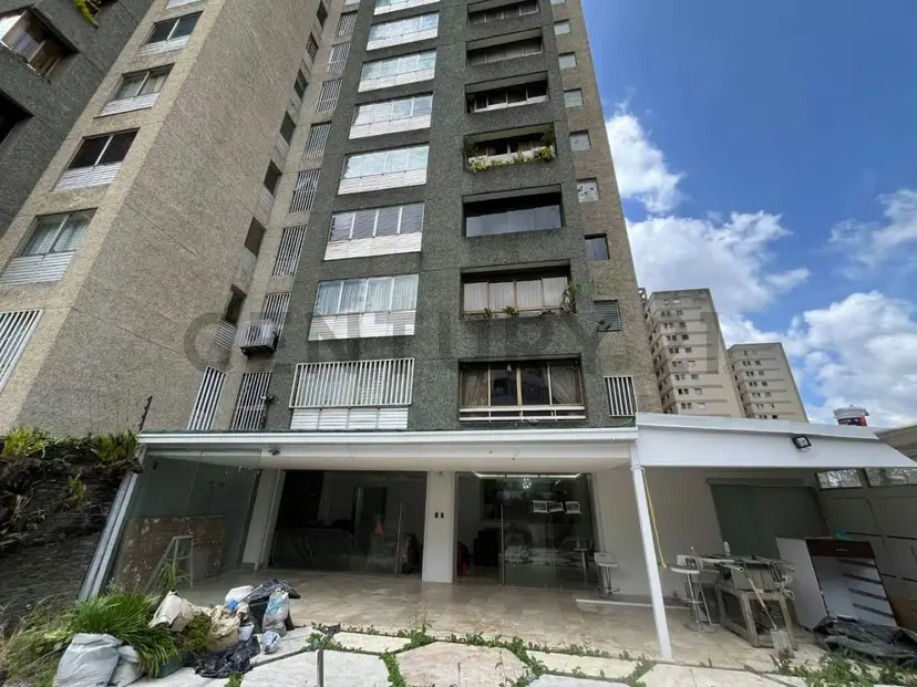 Apartamento de 347 m² con jardín privado y planta eléctrica en La Boyera